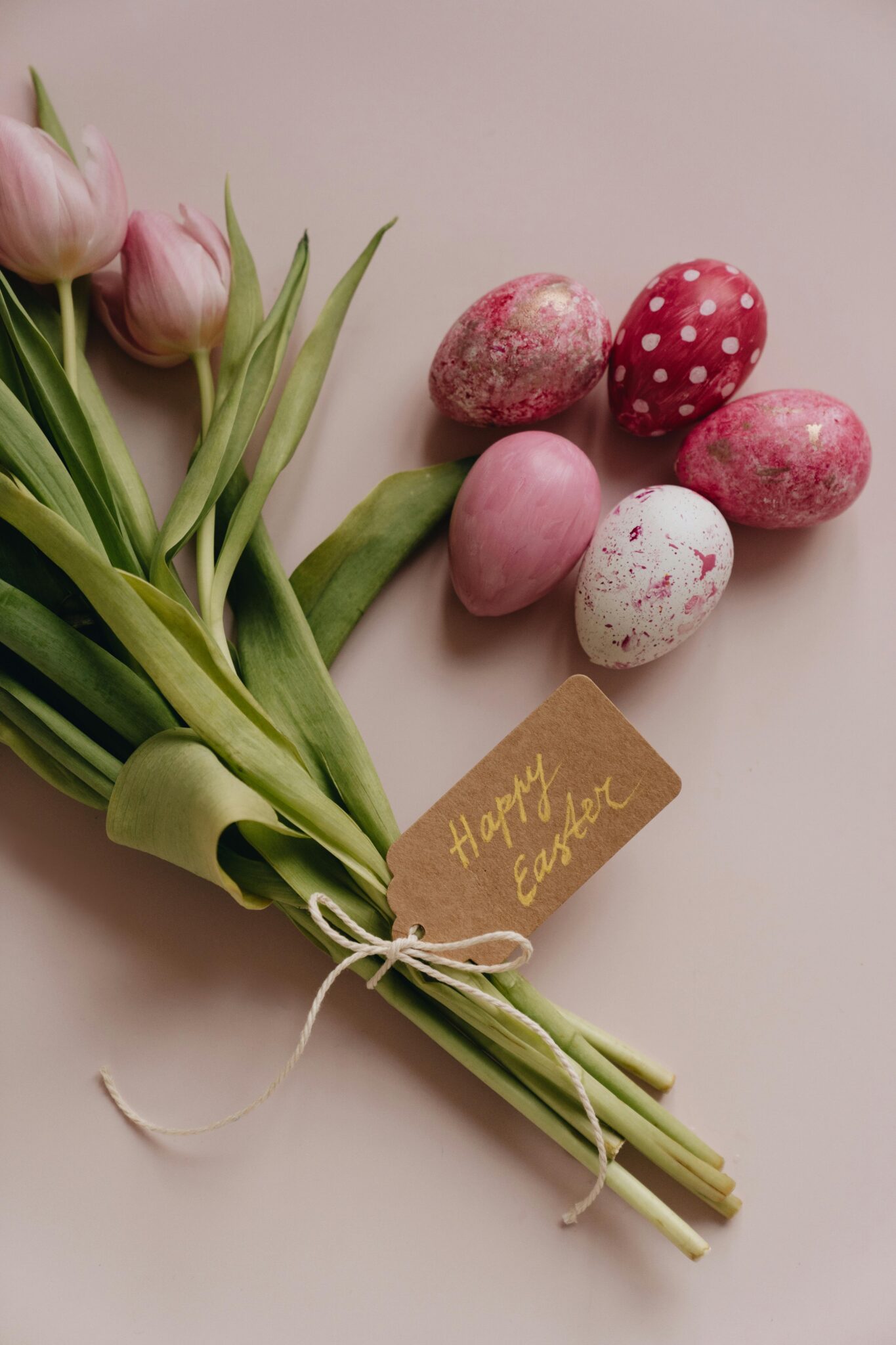 Flowers and easter eggs